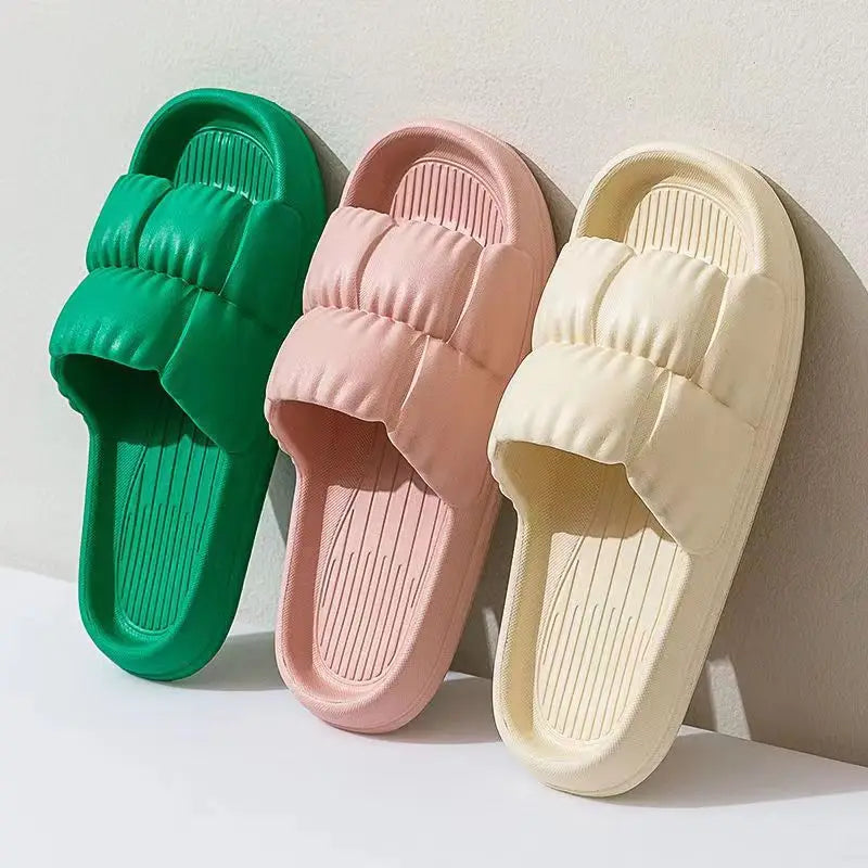 2024 Women Soft Sole Cloud Slippers Thick Platform EVA